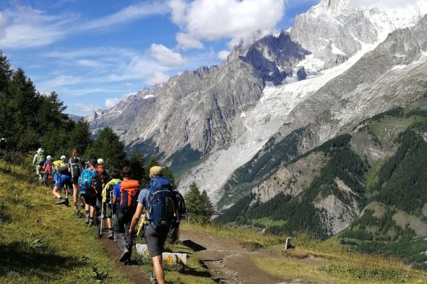Wanderungen rund um den Mont-Blanc - Randonnées autour du Mont-Blanc